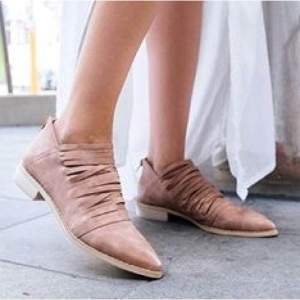 Free People Lost Valley Ankle Boot In Dusty Rose Size 40